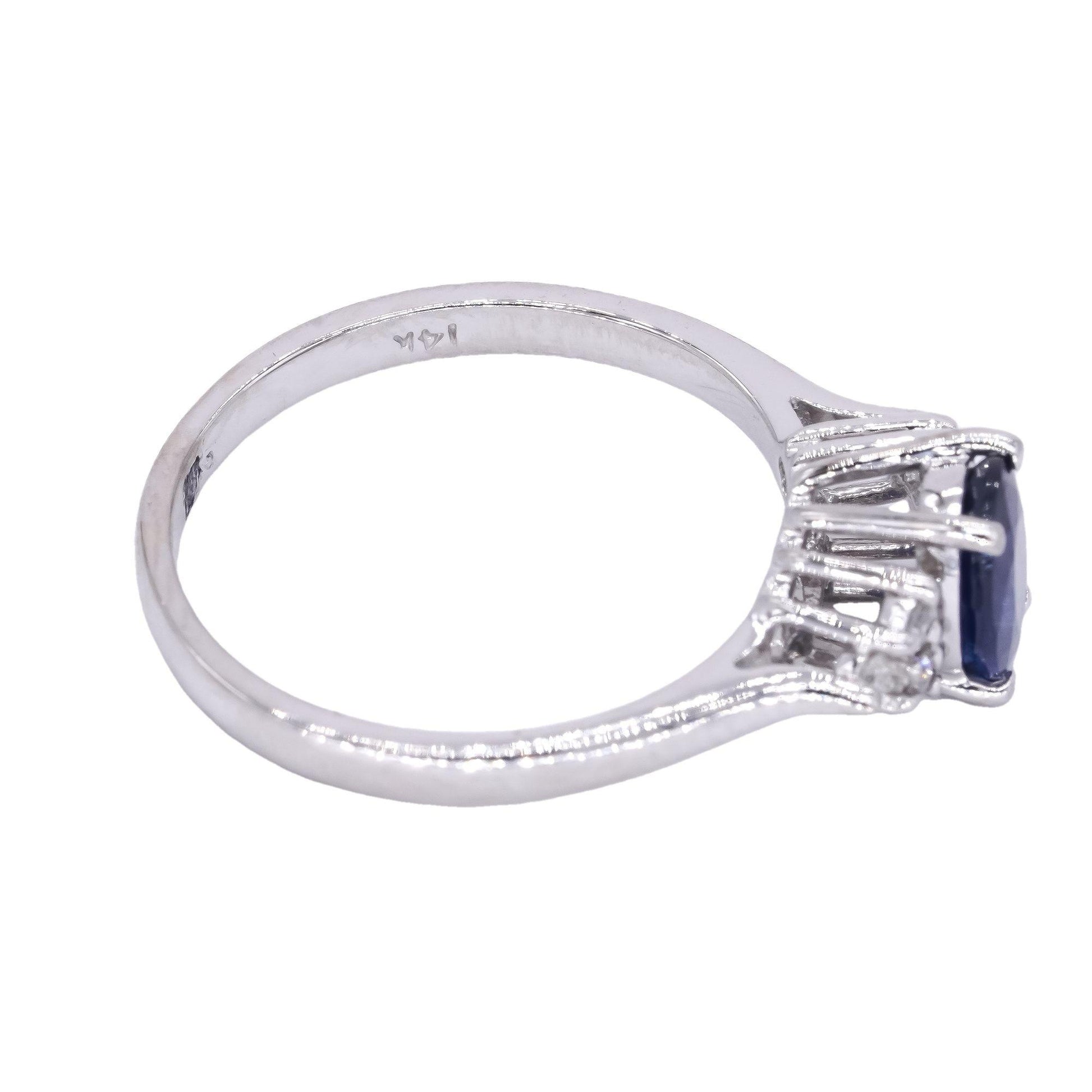 14k White Gold 0.85CT VS Diamond and Sapphire Wedding Cocktail Ring size 7