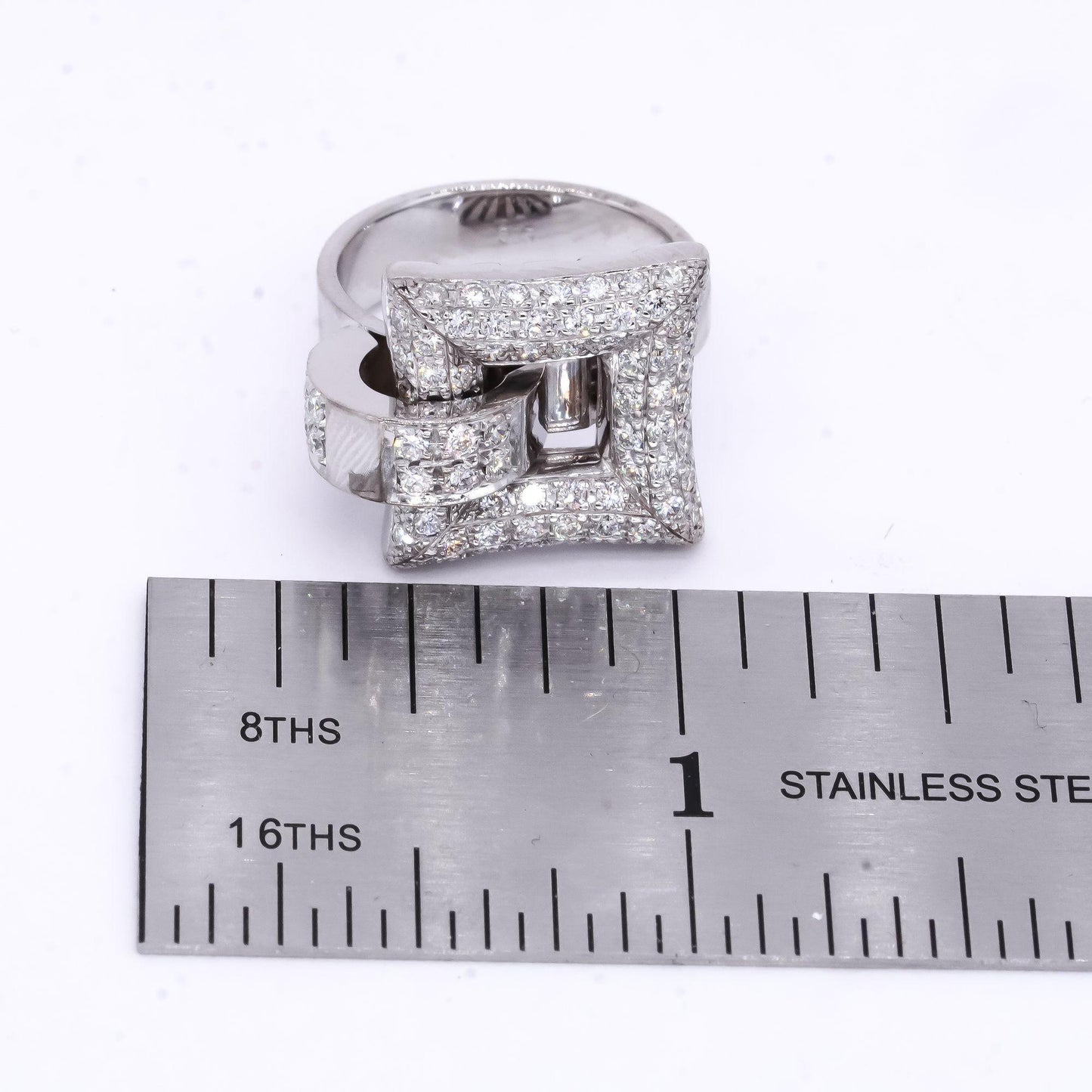 14k White Gold VS 1.0CT Diamond Square Jumbo Ring size 6.25