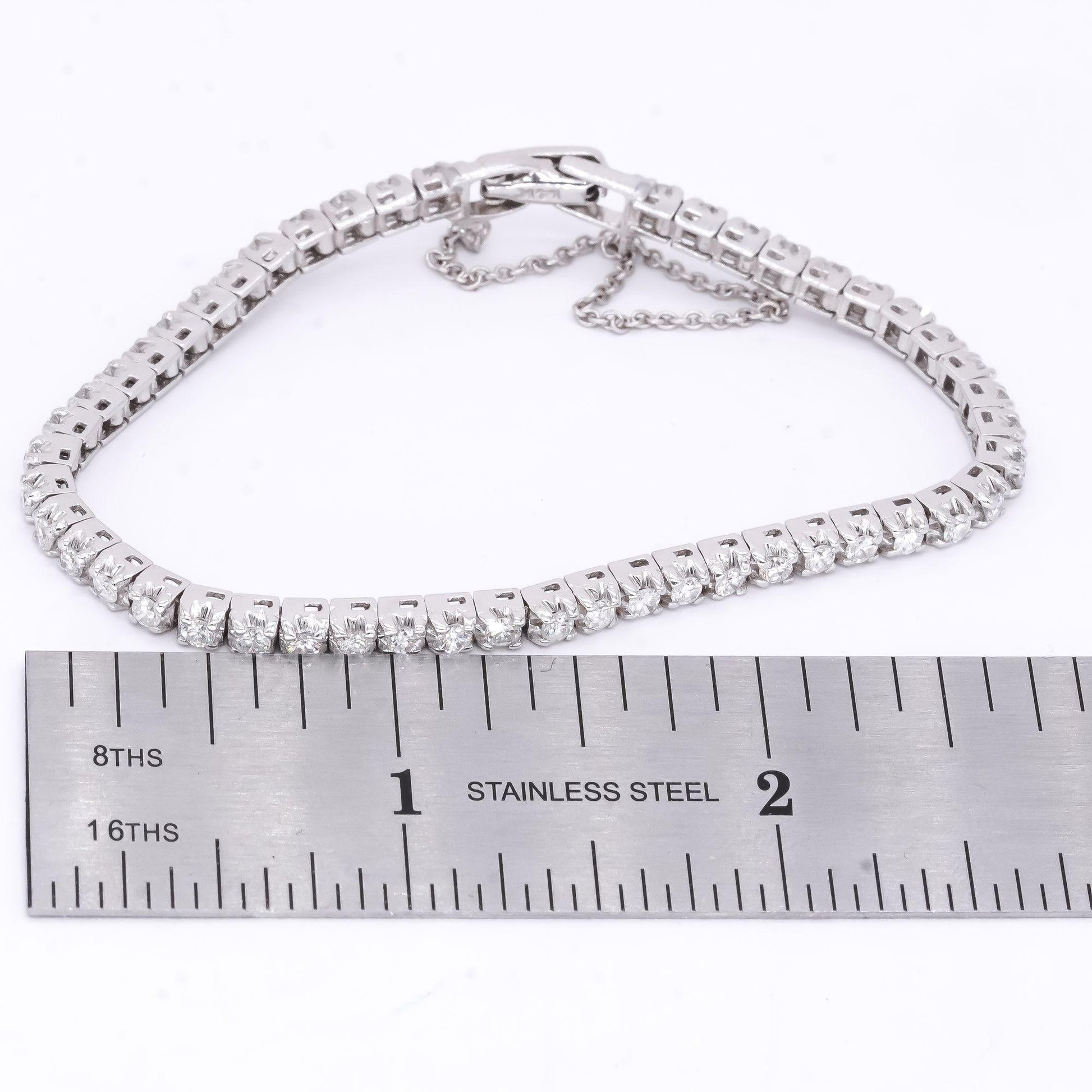 14k White Gold 2.50ct Diamond Tennis Bracelet