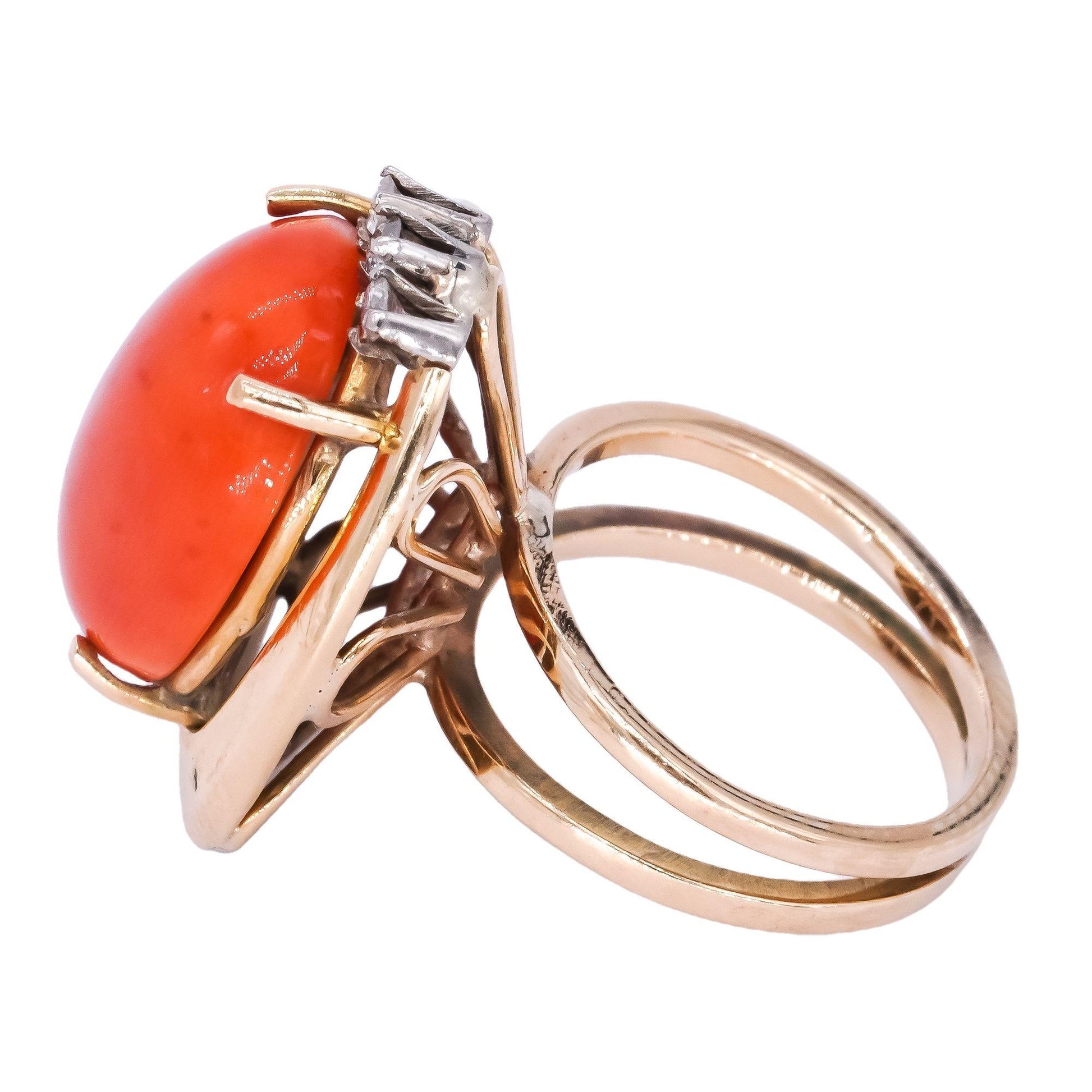 14k Yellow Gold 0.10ct Diamond and Coral Retro Cocktail Ring Size 3.5