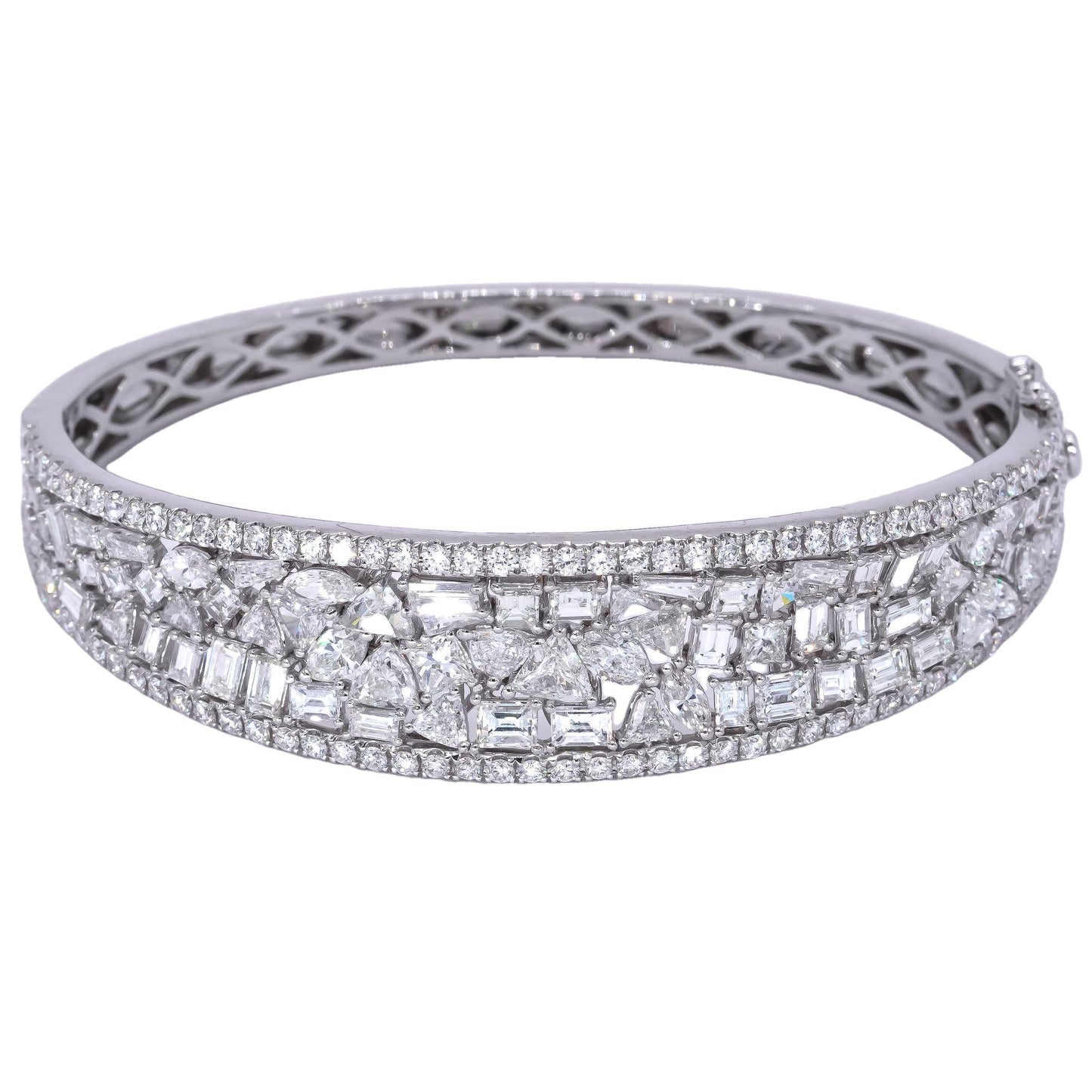 18k White Gold 9.69CT Diamond Assorted Cut Bangle Bracelet