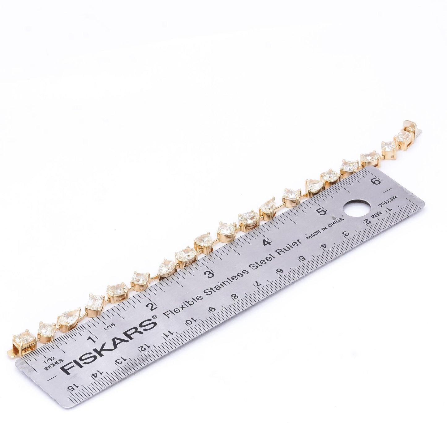 18k Yellow Gold 19.71CT VS Assorted Cut Diamond Tennis Bracelet