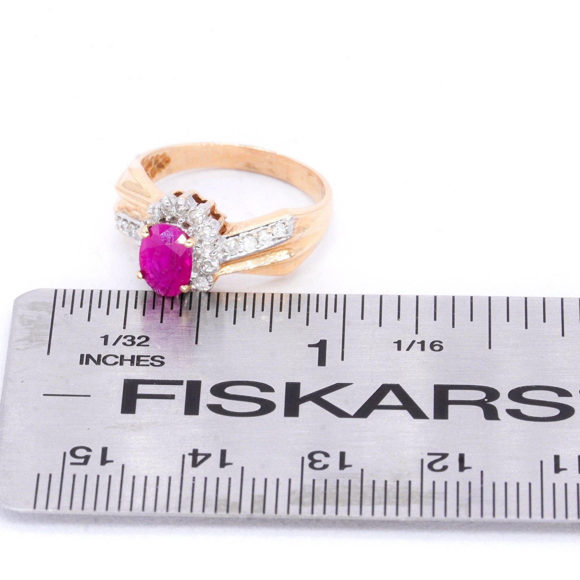 14k Yellow Gold Jewelry 0.92CT Diamond and Ruby Halo Ring size 6