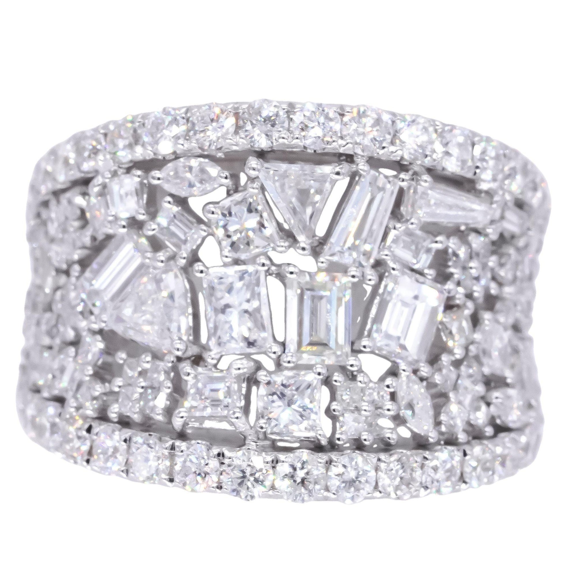 Odelia Designer 18k White Gold 3.75CT VS Diamond Cluster Ring size 6.25