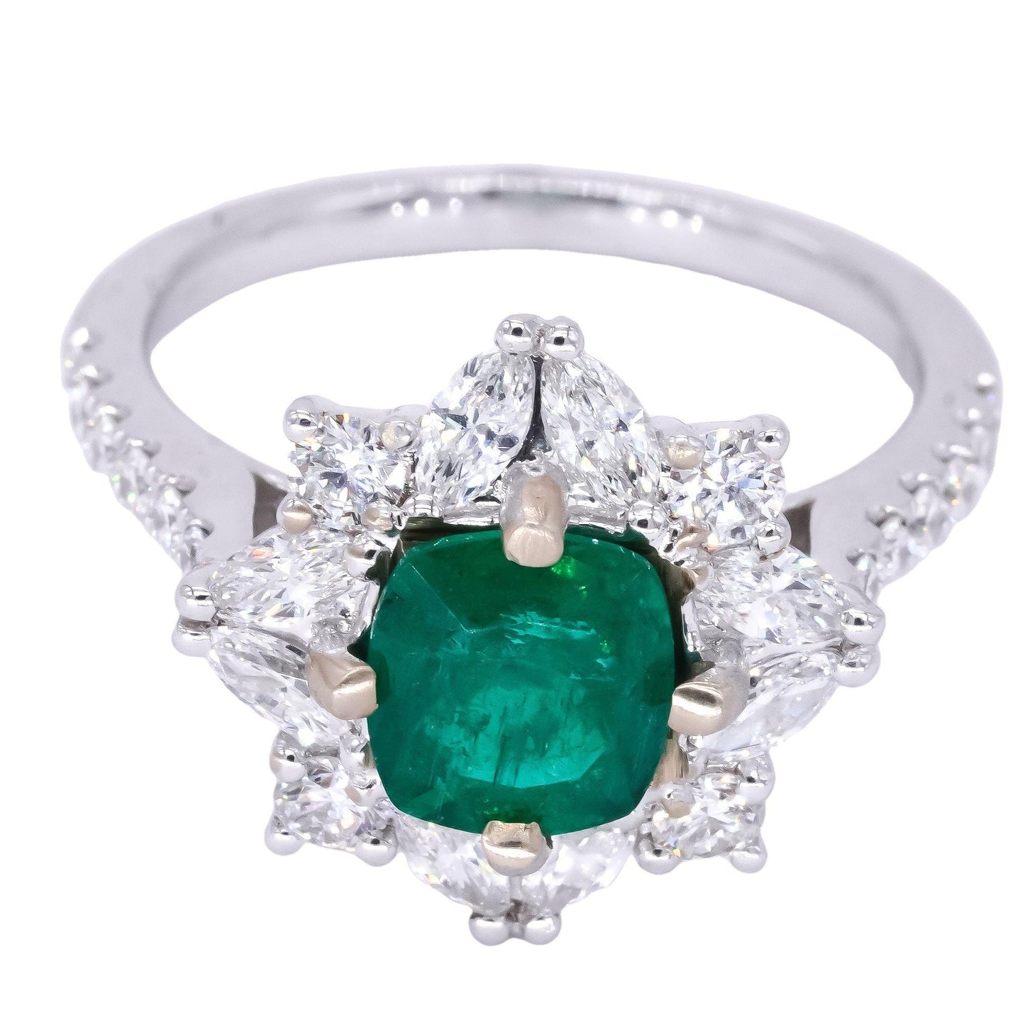 18k White Gold 2.28CT VS Diamond & Emerald Sunburst Ring size 6.75