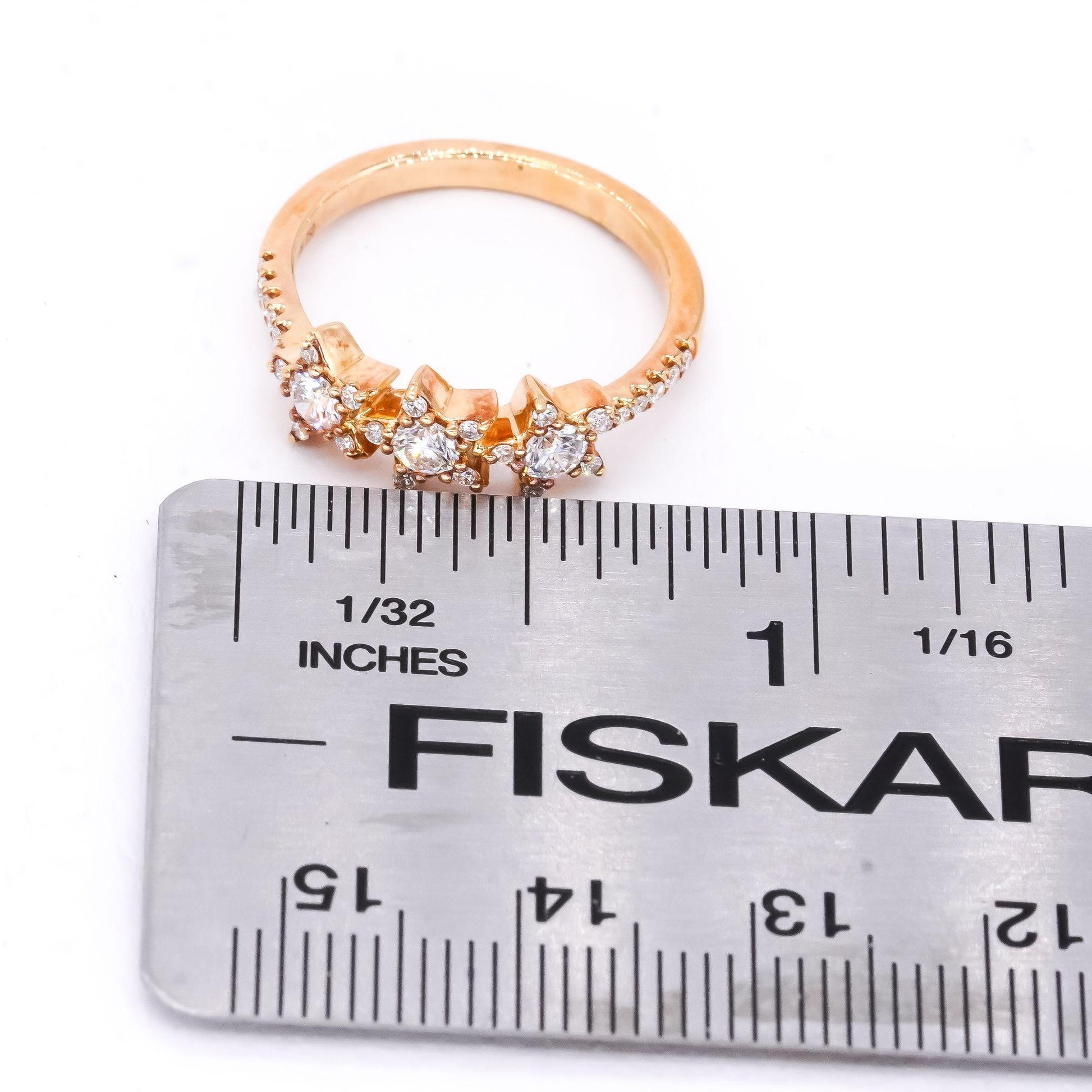 18k Yellow Gold 0.52CT VS Diamond Stars Band Ring size 6.5