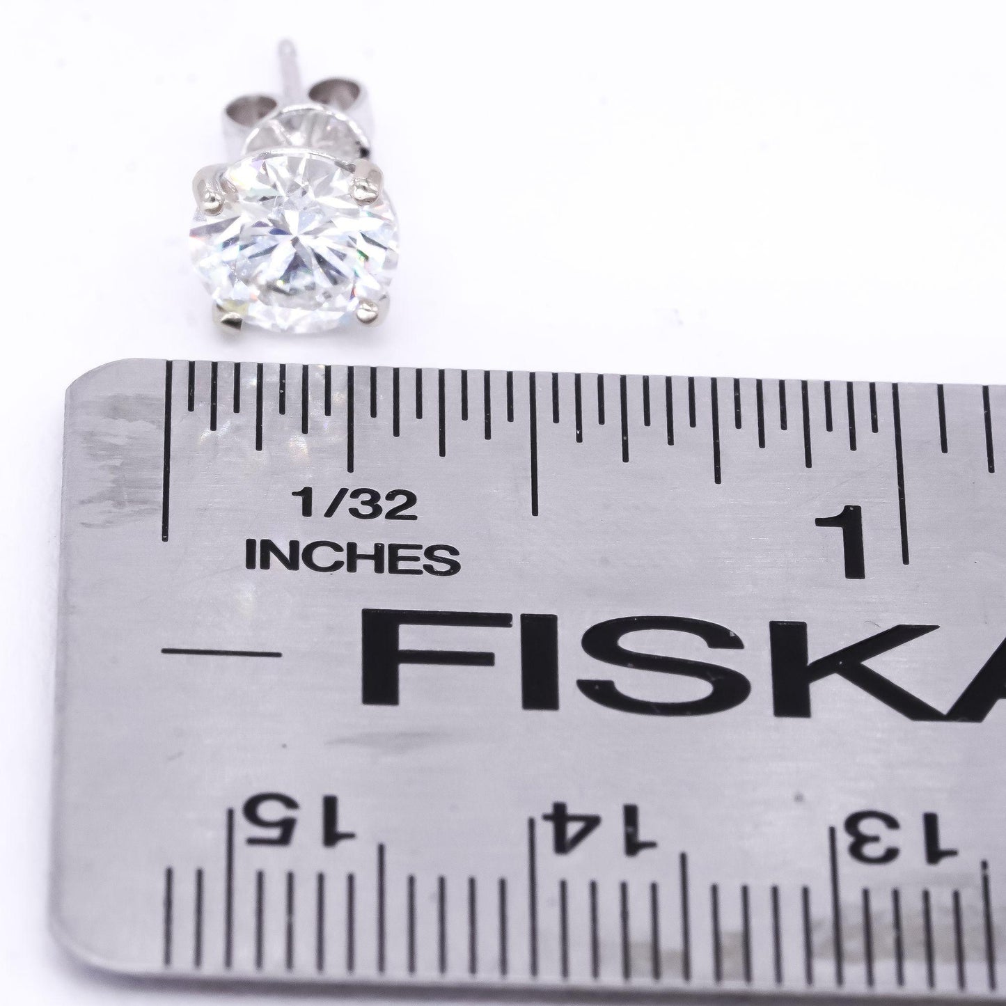 18k White Gold 3.01ct Lab Grown Diamond Stud Earrings