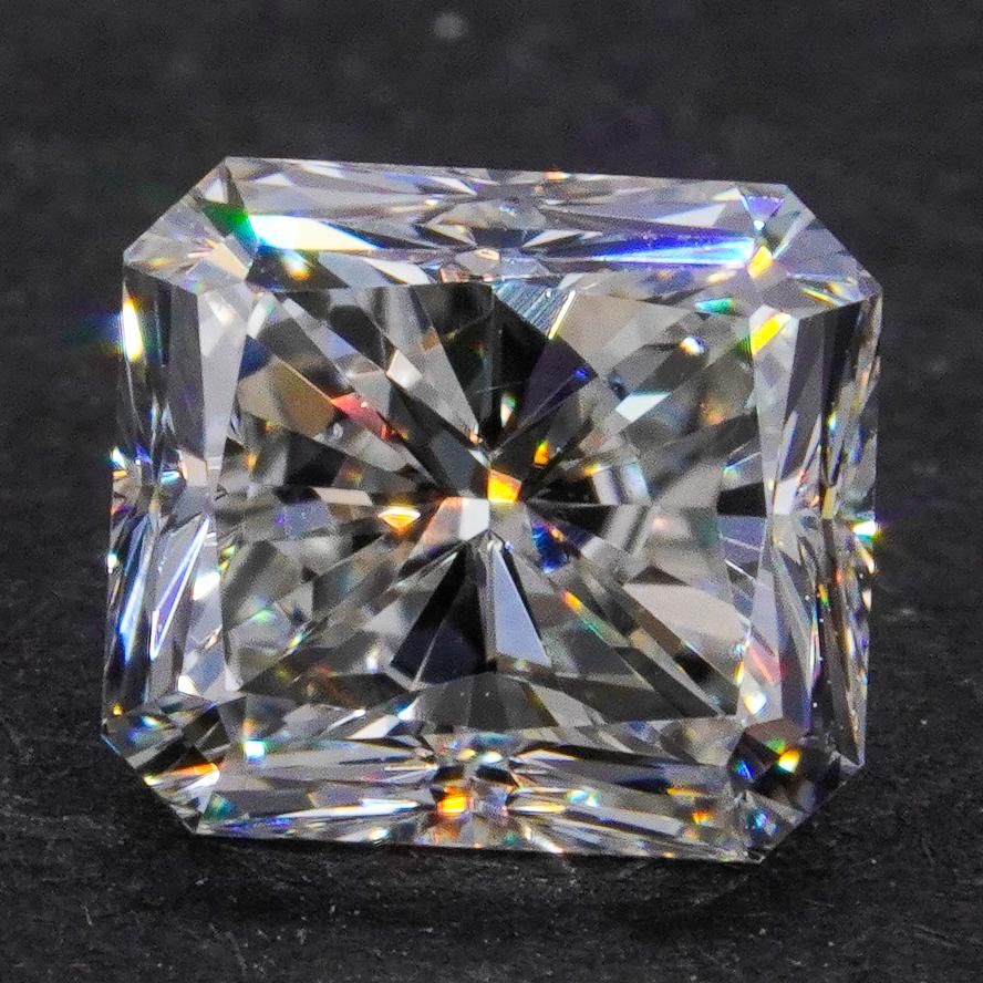 GIA Certified 1.01ct VS1/H Radiant Cut Diamond