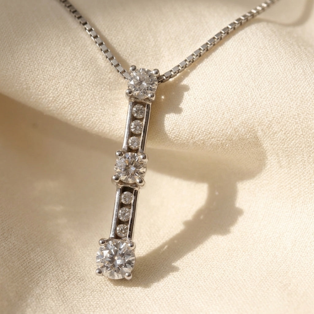 14k White Gold Round Diamond Past Present Future Pendant Necklace 1.0CT