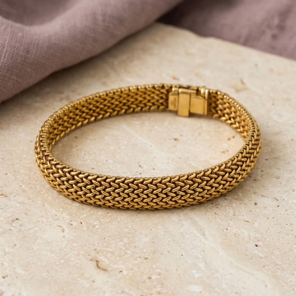 TIFFANY & CO. 18k Yellow Gold Mesh Bracelet 9.5mm Wide