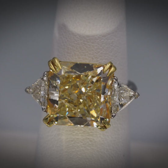 GIA Platinum & 18k Gold VS2/S-T Radiant Cut Diamond Ring 13.01CT w/ 11.51CT