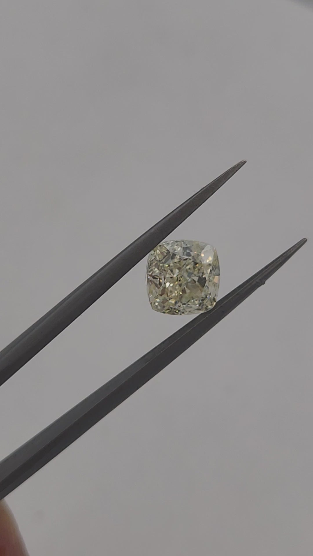 GIA Certified SI1/S-T Cushion Modified Brilliant Cut Loose Diamond 3.02CT