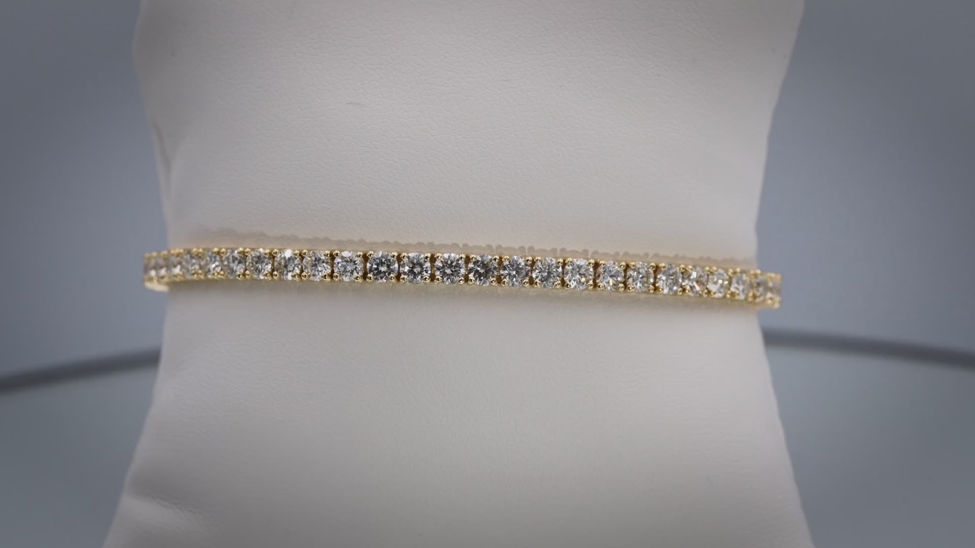14k Yellow Gold VS Round Diamond Tennis Bracelet 7.19CT