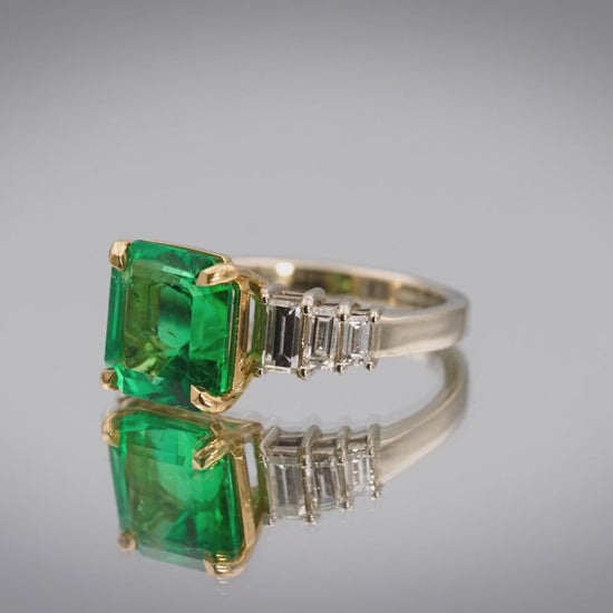 GIA 18k White & Yellow Gold Colombian Emerald & Diamond Ring 4.32CTW Size 6.25