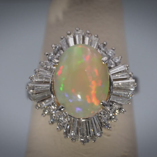 Platinum VS Diamond and Cabochon Opal Cocktail Ring 3.94CTW Size 4.5