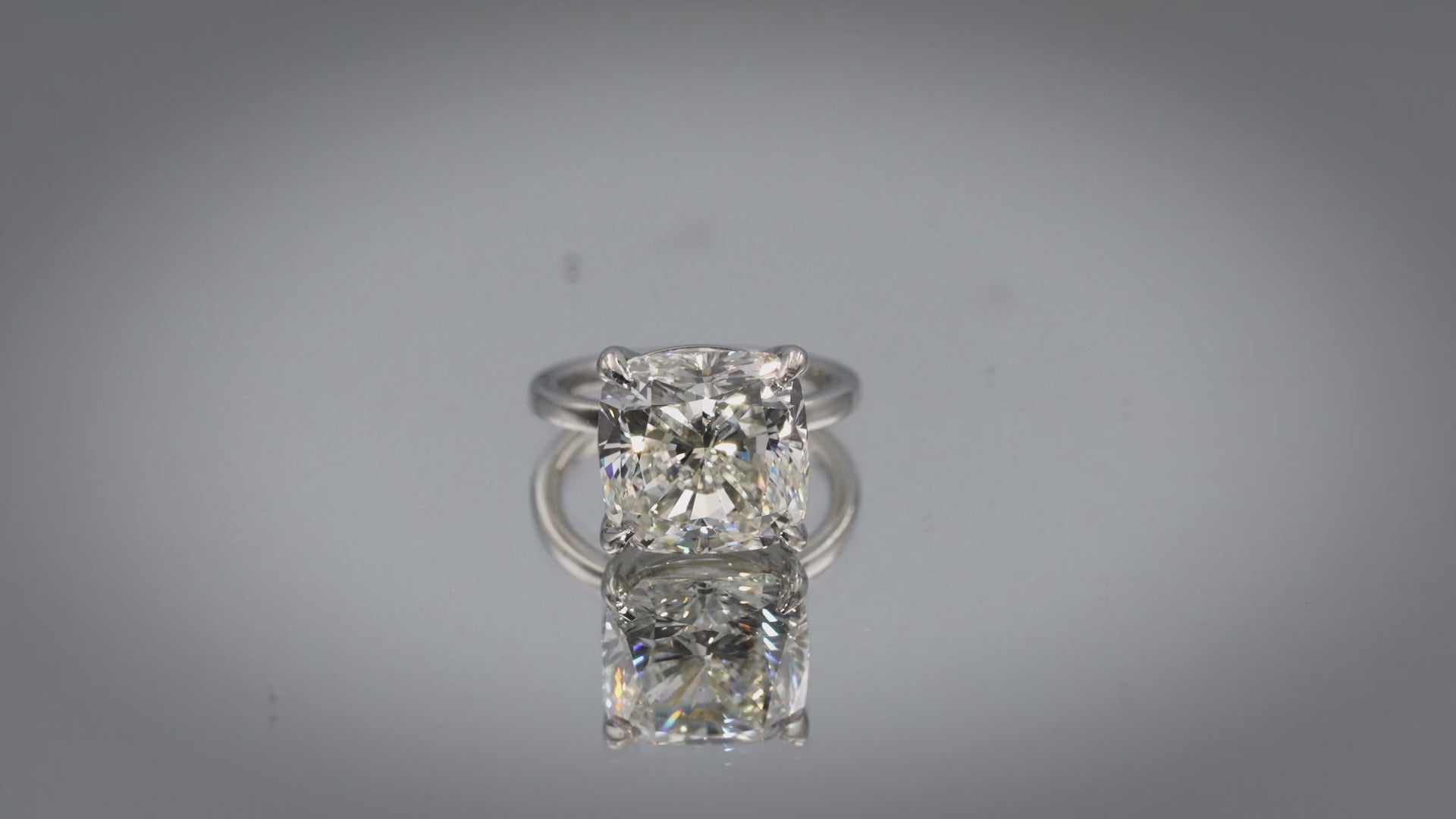 GIA Certified Natural Cushion Cut Diamond Platinum Solitaire Ring G/VS2 9.08CT