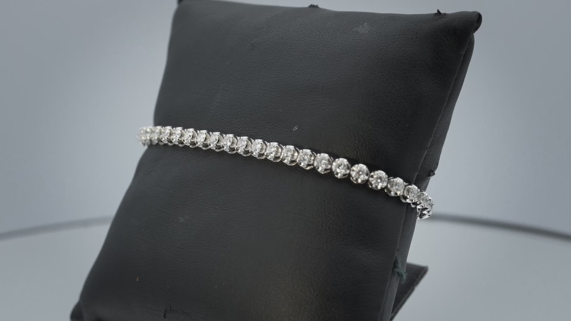 14k White Gold Round Diamond Tennis Bracelet 2.63CT