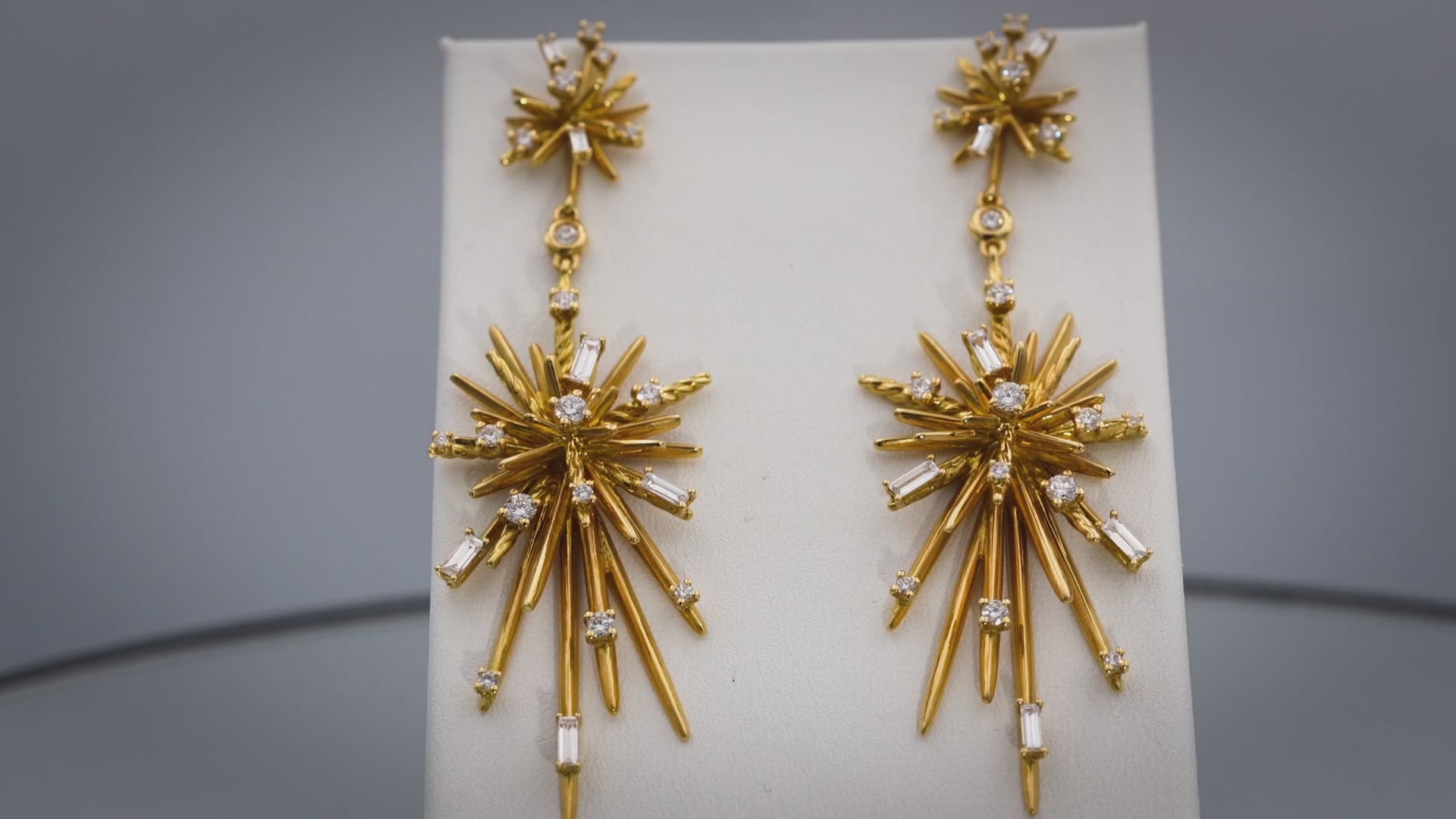 DAVID YURMAN 18k Yellow Gold VS Diamond Supernova Climber Earrings 0.95CT