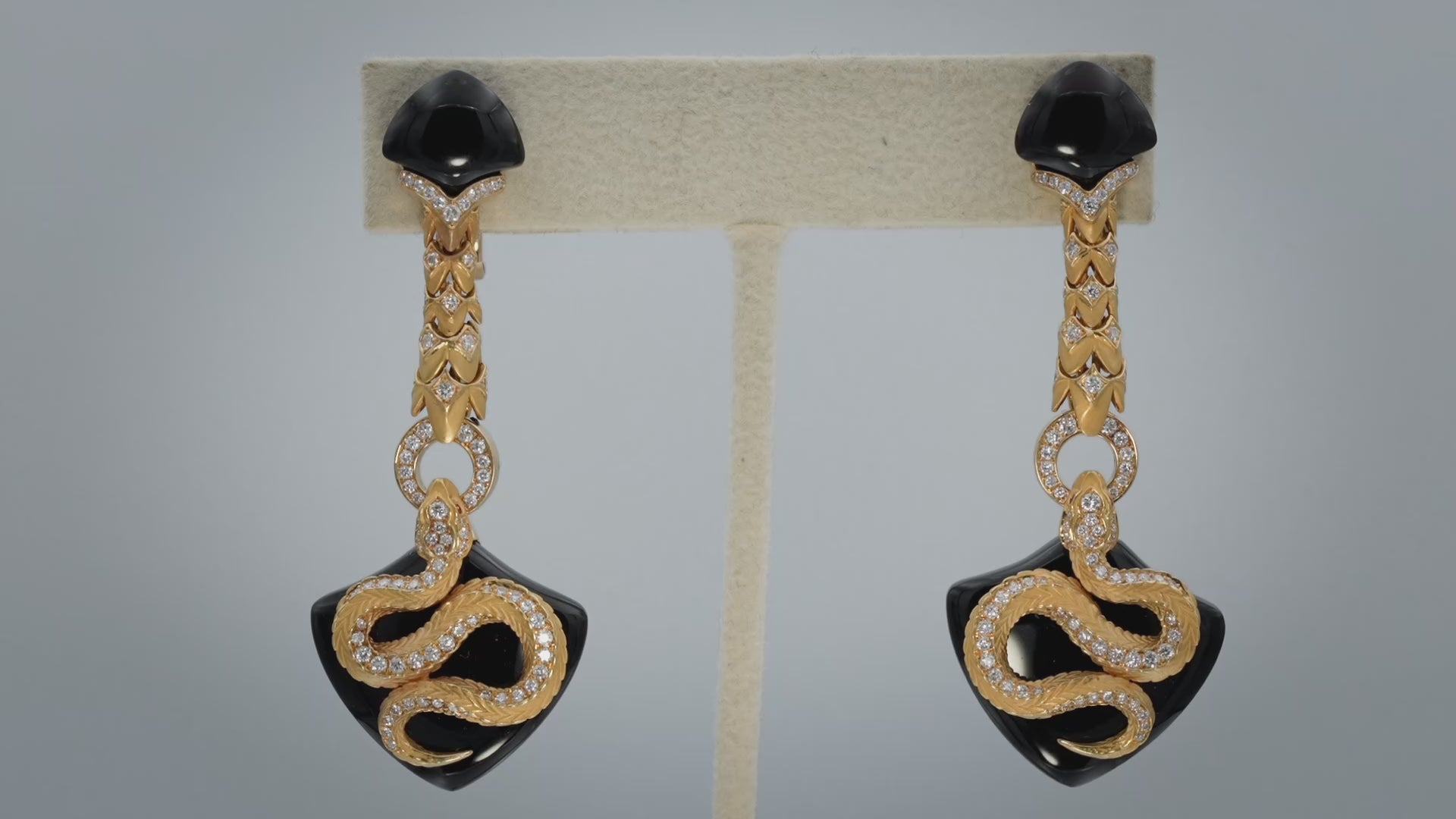CARRERA Y CARRERA 18k Gold Diamond Onyx Sapphire Abanico Earrings 30.23CT $22900