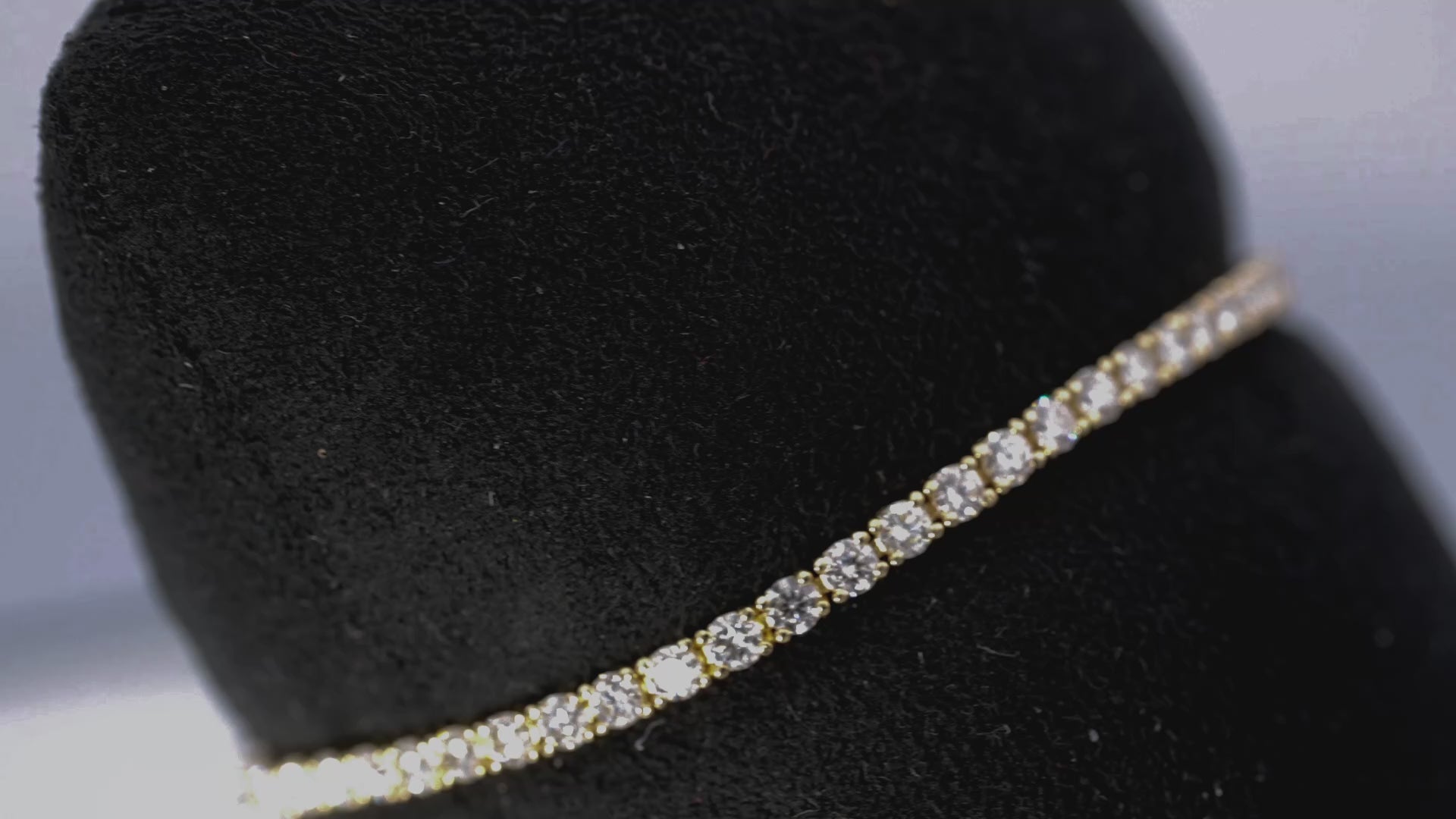 14k Yellow Gold VS Round Diamond Tennis Bracelet 4.70CT