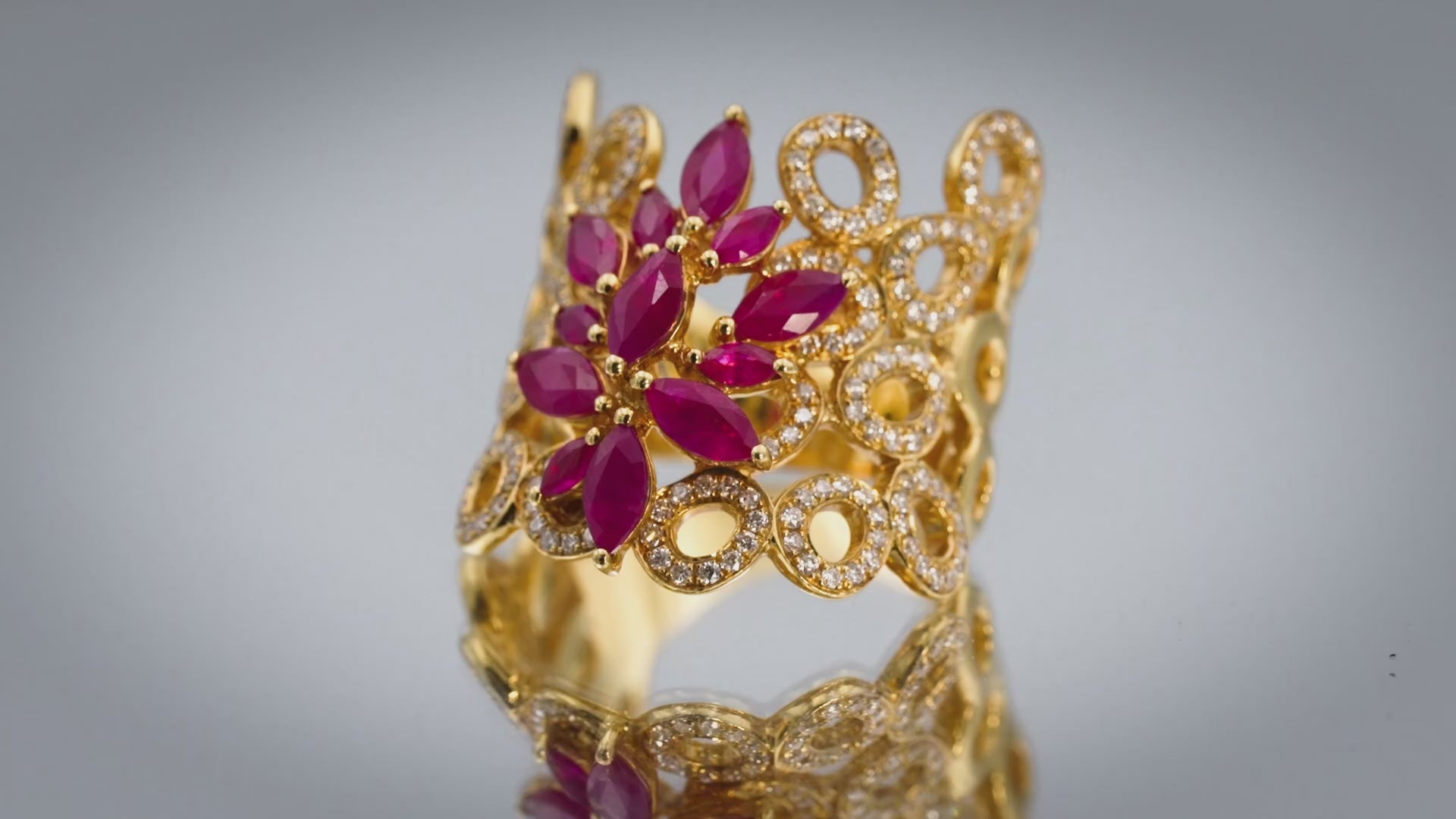 18k Yellow Gold VS Round Diamond Marquise Ruby Floral Cocktail Ring 1.65CT Sz. 7